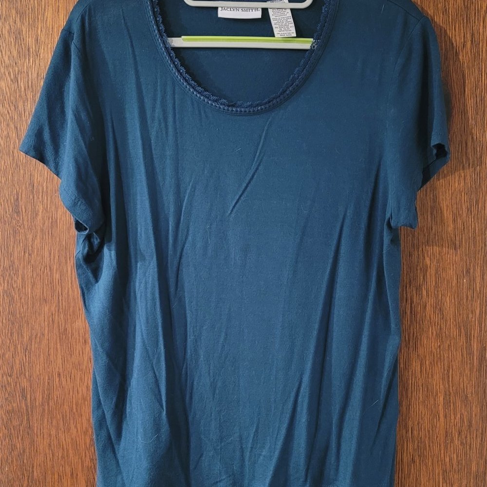 Jaclyn Smith short sleeve top - size: Medium